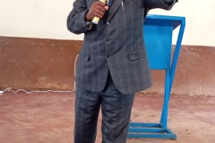 Dr-Njenga-speaks-to-the-parents-during-2024-Annual-General-Meeting